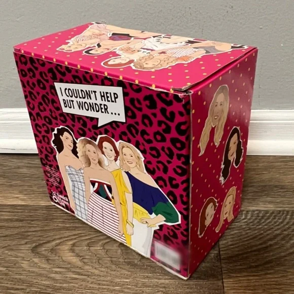 *SALE* Sex and the City box set - Picture 2 of 3